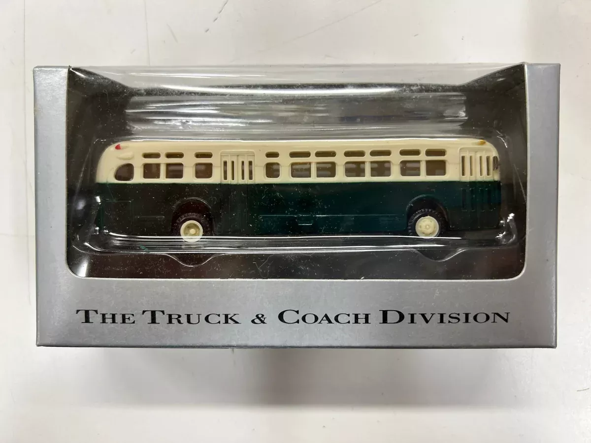 American Precision Models Green City Bus HO SCALE