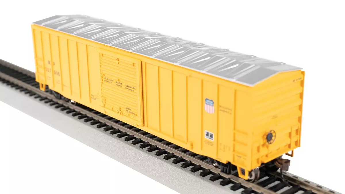 Bachmann 19615 50'6" OUTSIDE BRACED SLIDING DOOR BOX CAR - UNION PACIFIC #357006 HO SCALE NEW