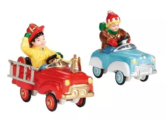 Department 56 56.55108 Pedal Cars for Christmas Figures -- Original Snow Village
