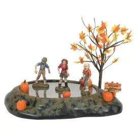 Department 56 6009818Zombie Crawl