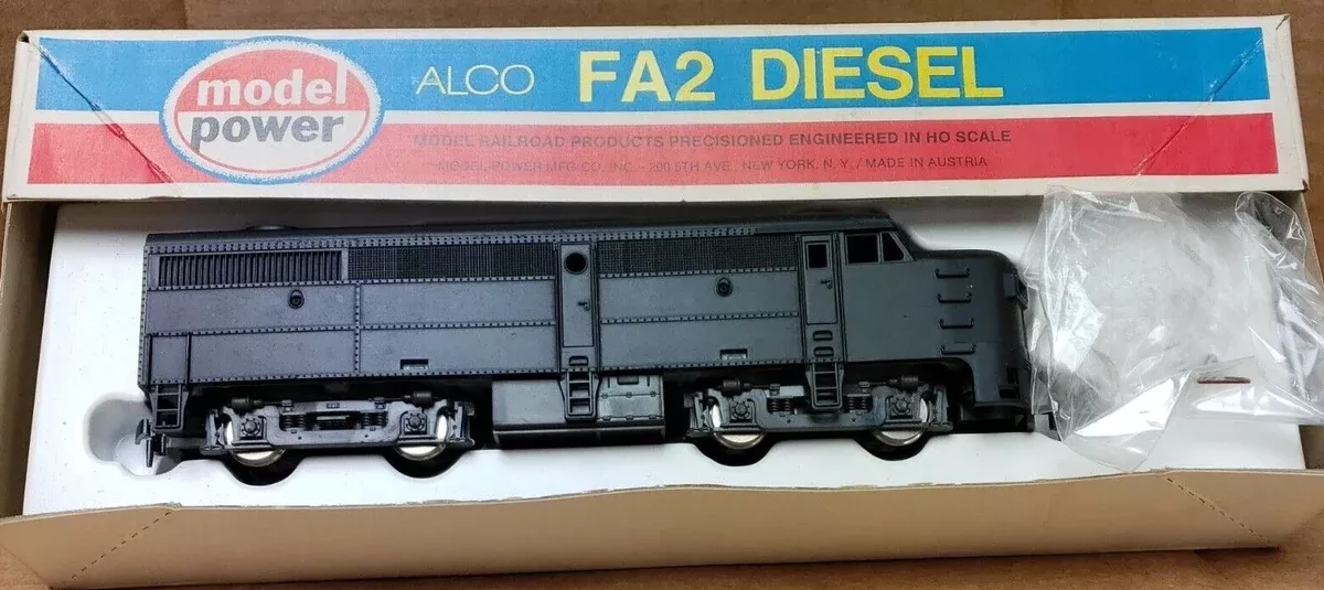 Model Power 849Alco FA2 Diesel Dummy undecorated (black) HO SCALE
