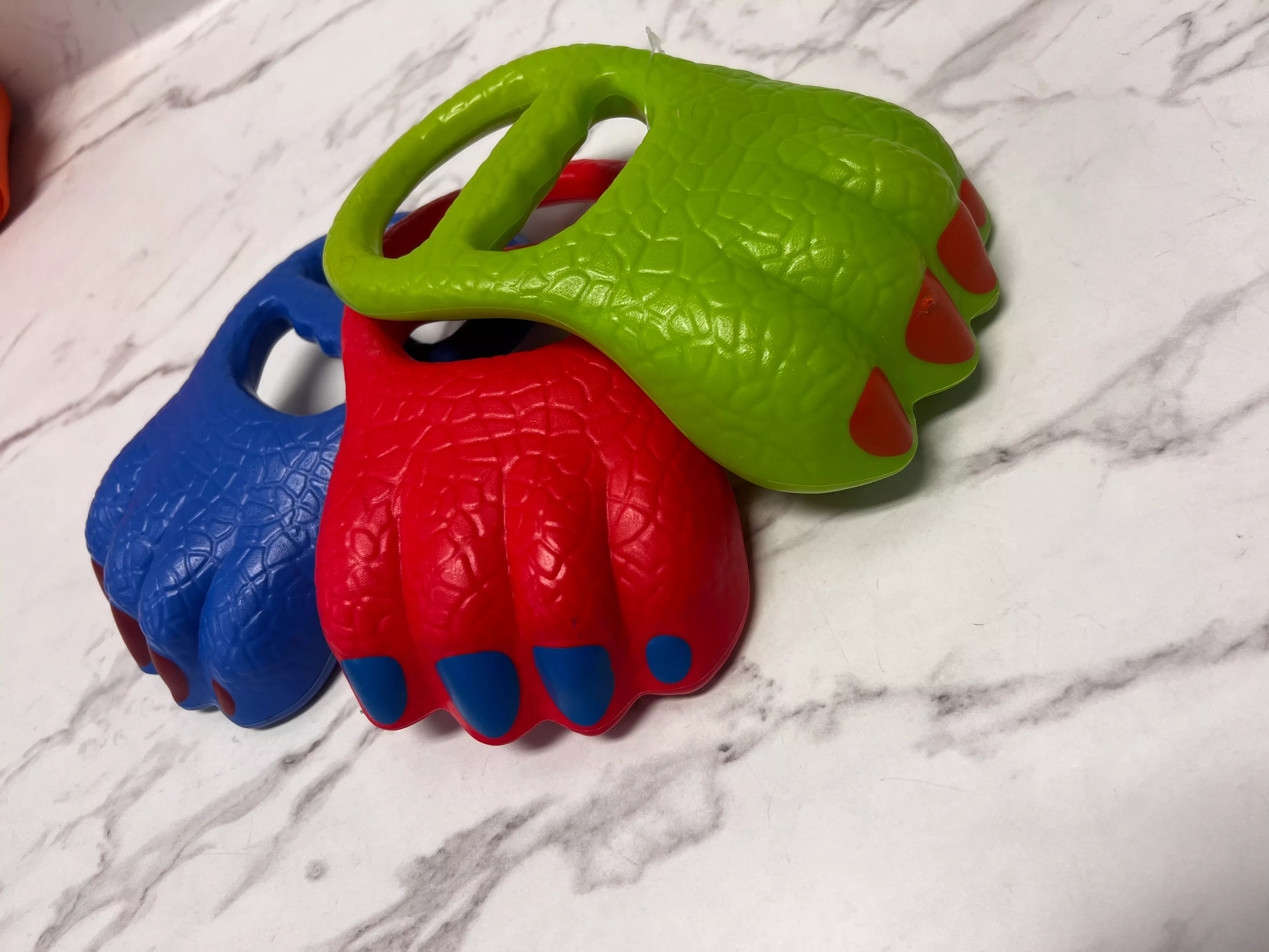 Sand Box Dino Claw